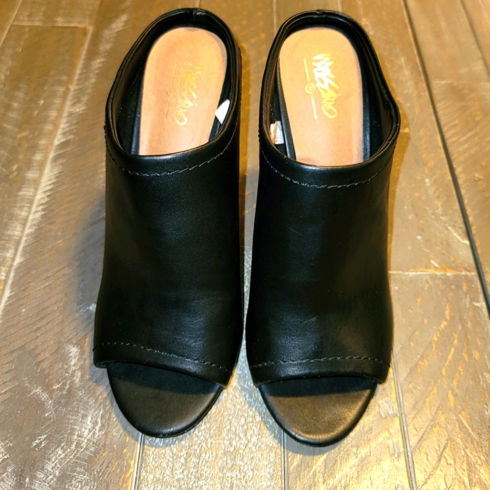 Lady's heels